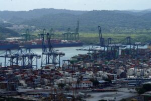 US-Led Bloc Condemns China Pressure on Panama-Flagged Ships