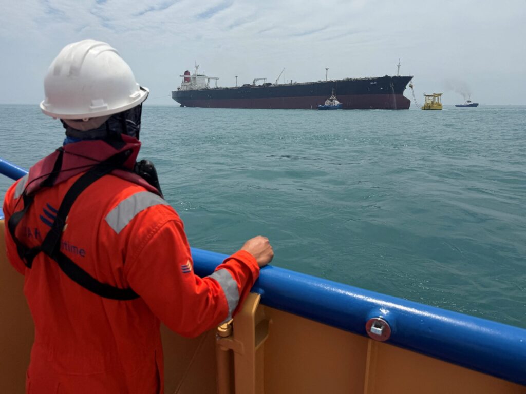 Iran War Leaves Seafarers Stranded In The Gulf