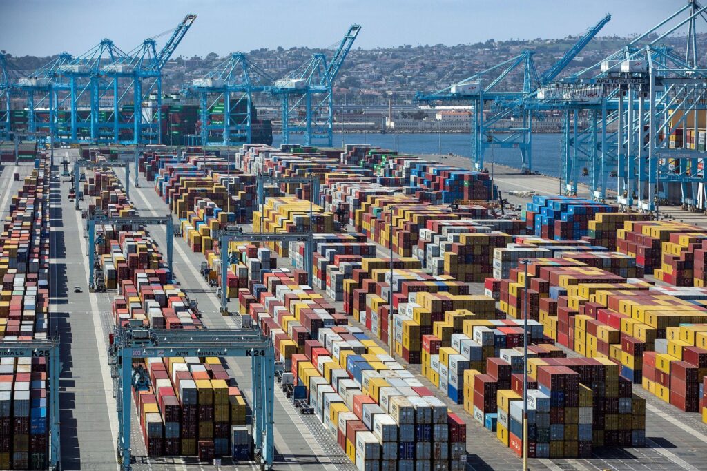Fuel Costs, Tariffs Cloud Outlook for U.S. Container Imports