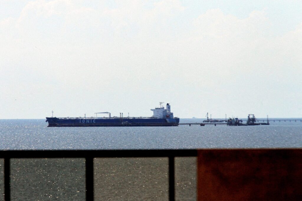 Venezuela Oil Exports Hit 7-Year High as U.S., India, Europe Ramp Up Buying